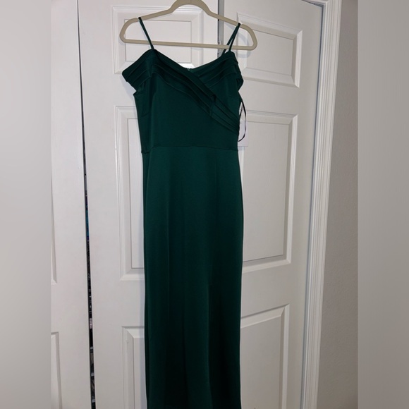 Alexa B Nites | Dresses | Alexa B Nites Green Mermaid Off The Shoulder Dress For Prom Or Wedding | Poshmark Alexa B Nites | Dresses | Alexa B Nites Green Mermaid Off The Shoulder Dress For Prom Or Wedding | Poshmark